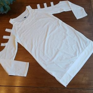 Kivenst white cutout top